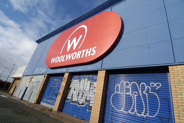 The vacant Big W Woolworths store at Harry Lauder Road, which was to become a garden centre in 2009.