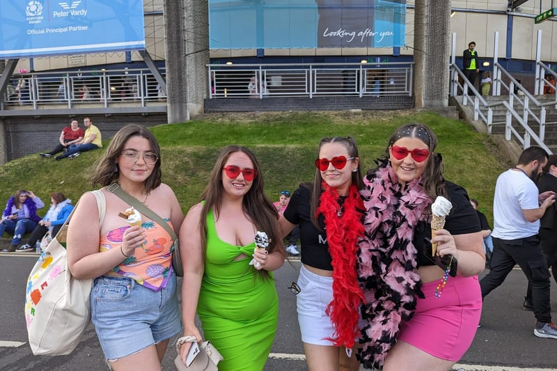 Before the screaming started inside the venue, ice-cream was the order of the day as fans gathered outside the stadium ahead of Harry Styles' gig.