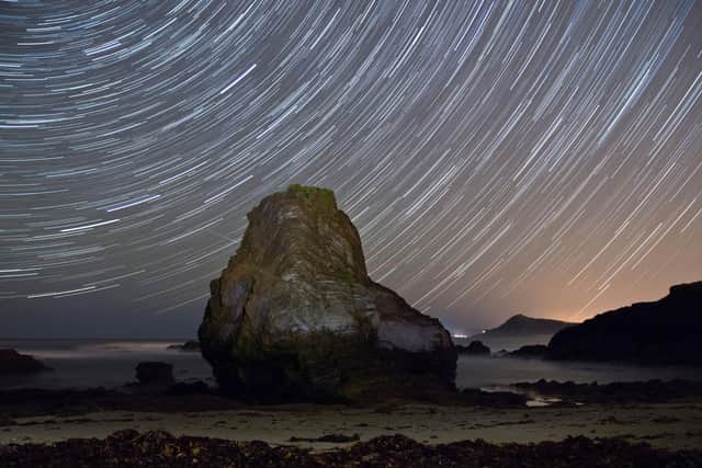 The Orionid meteor shower is known to be one of the most reliable showers of the celestial calendar: Photo: Daniel Lois / Getty Images / Canva Pro.