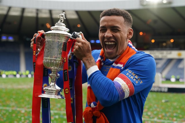 Rangers’ James Tavernier celebrates with the Scottish Cup at full time