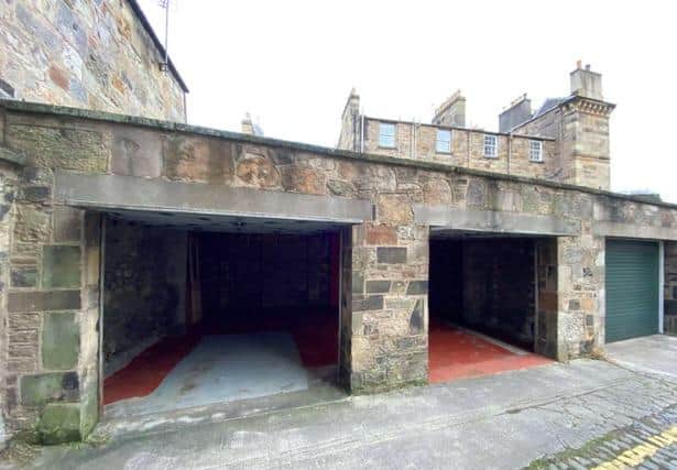 The total space available at the Lynedoch Place Lane site is 337 sq ft.