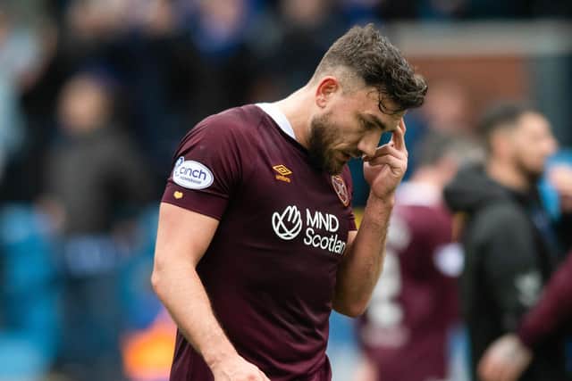 Hearts midfield Robert Snodgrass says everyone in the dressing room must look at themselves.