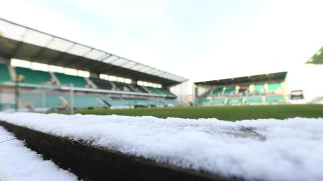 A snowy view of Easter Road ahead of the Scottish Premiership match between Hibernian and Livingston (Photo by Ross MacDonald / SNS Group)