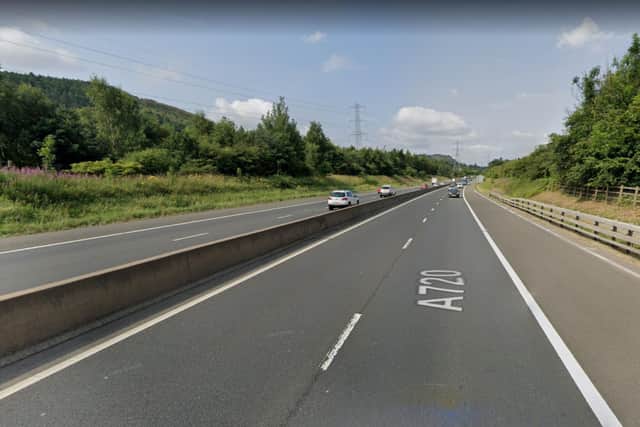A crash has occurred on the A720 near Baberton.