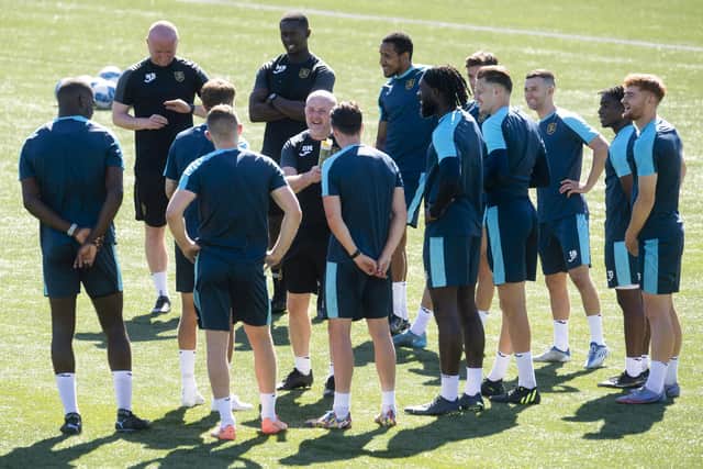 David Martindale addresses his squad during a Livingston training session at the Tony Macaroni Arena, ahead of Saturday's clash with Hibs. Picture: Craig Foy / SNS