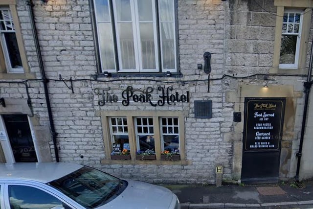 The Peak Hotel, How Lane, Castleton, S33 8WJ. Rating: 4.5/5 (based on 895 Google Reviews). "Rooms were spacious and perfect for us and our dogs, food was epic and the drinks were lovely."