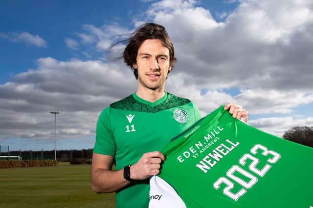 Hibs midfielder Joe Newell signed a new deal tying himself to the Easter Road club until 2023. Photo by Paul Devlin / SNS Group