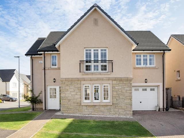Taking the top spot, this glossy detached house in Loanhead has already been snapped up by a savvy buyer, after it went on the market at offers over £485,000. With an enviable setting in a popular development, on a generous plot, this glossy property is presented in turnkey condition and makes an ideal family home.