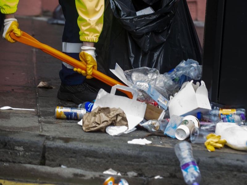 Lots of our readers believe littering is the biggest issue police in Edinburgh need to tackle.