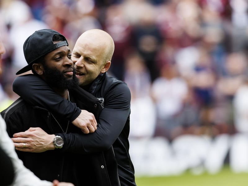 Steven Naismith celebrates with Beni Baningime