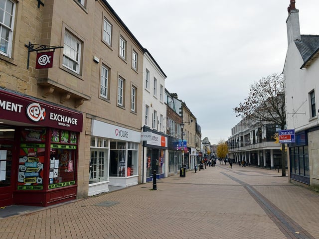 Silence on the street - first day of new lockdown in Mansfield.