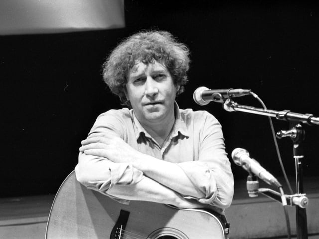 Singer/guitarist Bert Jansch in Edinburgh in August 1985.