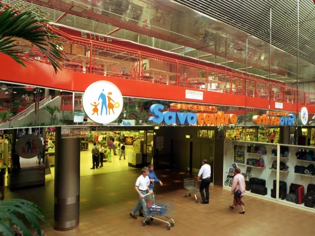 Sainsburys Savacentre supermarket at the Gyle Centre, Cameron Toll, 1993