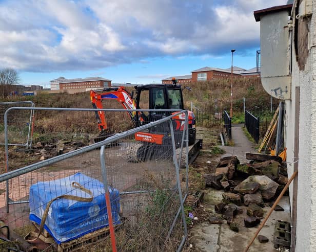Work is underway ahead of schedule to repair Burnside Footbridge in Longstone.