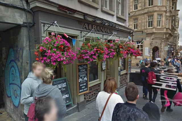 If you like a wee dram, Albanach is a great choice, as it offers over 330 malt whiskys. The pub, which is situated on the Royal Mile in Edinburgh's Old Town, has 4.4 stars on Google.