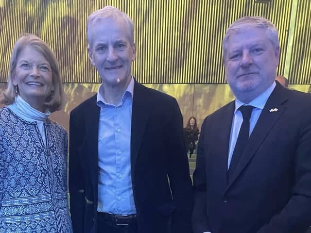 Angus Robertson, right, meets US Senator Lisa Murkowski and Norwegian Prime Minister Jonas Gahr Støre