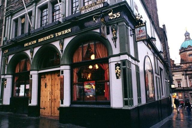 This pub, which has been serving alcoholic beverages since 1806, is named after Deacon William Brodie. He was a respected Edinburgh citizen but by night was the leader of a gang of robbers.