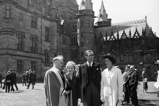 Guests start to arrive for the Fettes College Founder's Day in June 1963.