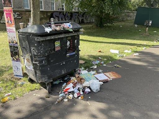 Nicola Sturgeon has said she hopes a new pay offer to local government workers will end the “disruption” in Edinburgh – where a strike by council staff has left litter bins overflowing.