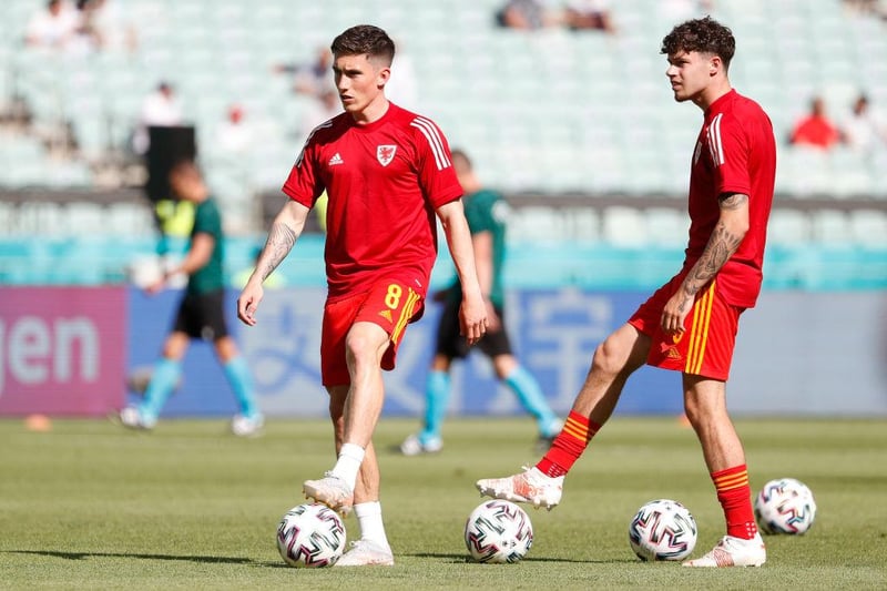 Wales international Harry Wilson's latest loan move could be back in Wales with Swansea this time. The Liverpool midfielder, who has already had spells on loan at Crewe, Hull City, Derby County, Bournemouth and Cardiff City is also reportedly wanted by Fulham and Brentford. (Various)