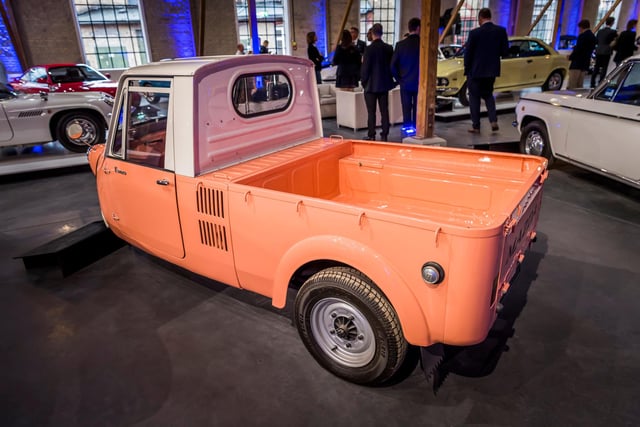 Another three-wheeled pick-up, but now with a covered cabin. Mid-engined — think, early supercar (well, maybe not) — power comes from an 11bhp two-cylinder engine. This three-wheeler was also produced under licence by Kia.