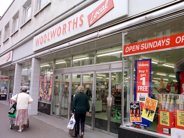 Exterior shot of Woolworths in Musselburgh.