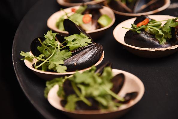 Treat yourself to some of the finest Thai dishes in Doncaster and order food from Eat Thai Takeaway. You can call them on, 01302 481488.