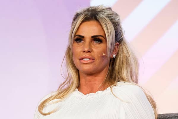 Tickets on sale for make-up masterclass with Katie Price in Drylaw next month.