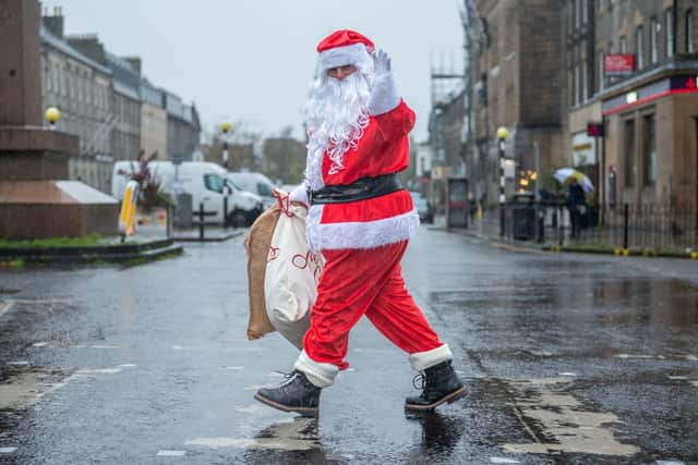 Santa Claus is coming to Edinburgh!