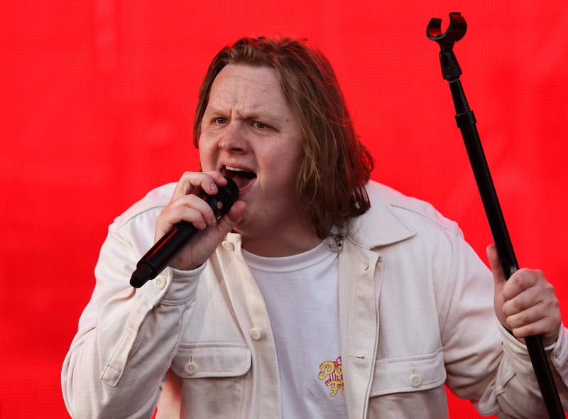 James Brown would invite singer Lewis Capaldi. The musician could serenade guests and even make a TikTok or two now that he has gone viral on the platform.