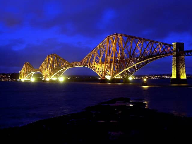 ​Should we turn off the lights illuminating the Forth bridges?