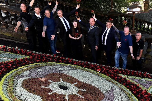 The floral clock in 2018 at Princes Street Gardens was a special poppy tribute to mark the centenary of the signing of the Armistice, designed in partnership with armed forces charity, Poppyscotland.