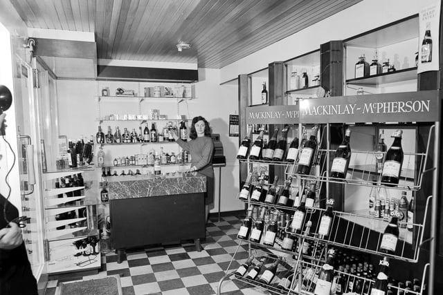 The Wine Lodge at the Barnton Hotel in May 1966.