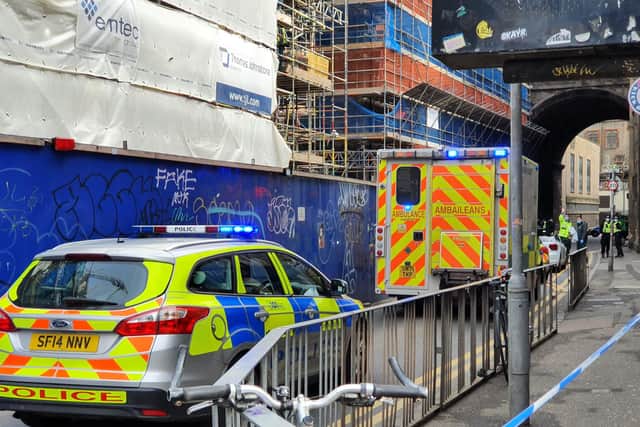 George IV Bridge incident: Emergency services rush to Cowgate after man ...