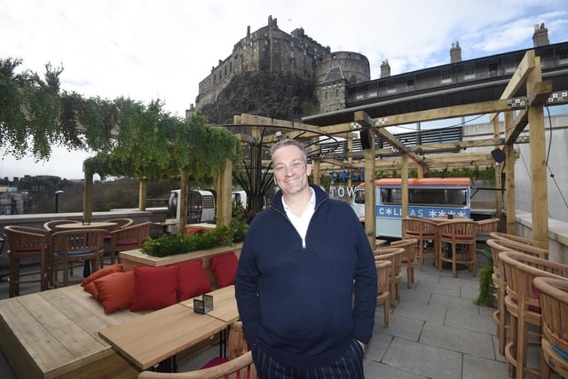 The roof terrace at Cold Town Beer at the Grassmarket offers spectacular views of Edinburgh Castle while you enjoy some pizza and perhaps a yummy cocktail.