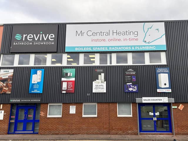 New boiler and bathroom trade counter opens in Edinburgh, as Mr Central Heating backs community groups. Picture – supplied.