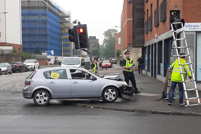 Early morning accident in Leith as car crashes on Salamander Place