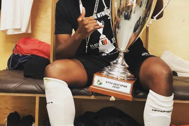 Dominque Malonga posted a picture of himself with the Bulgarian Cup trophy on Instagram.