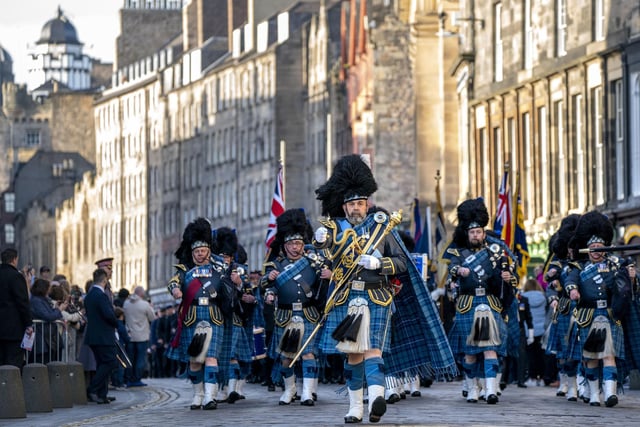 Members of the Armed Forces on the Royal Mile before the Remembrance Sunday service and parade in Edinburgh.
Photo: Jane Barlow/PA Wire