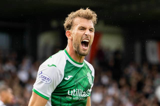 Christian Doidge reacts during Hibs' 1-0 defeat by St Mirren