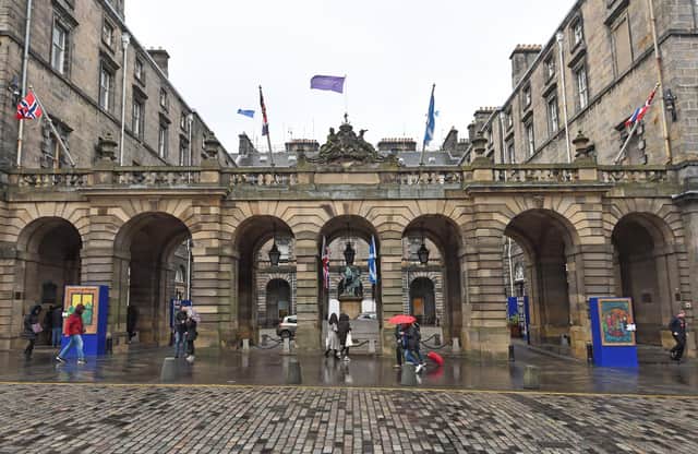 Talks about a new administration were continuing at Edinburgh City Chambers today.
