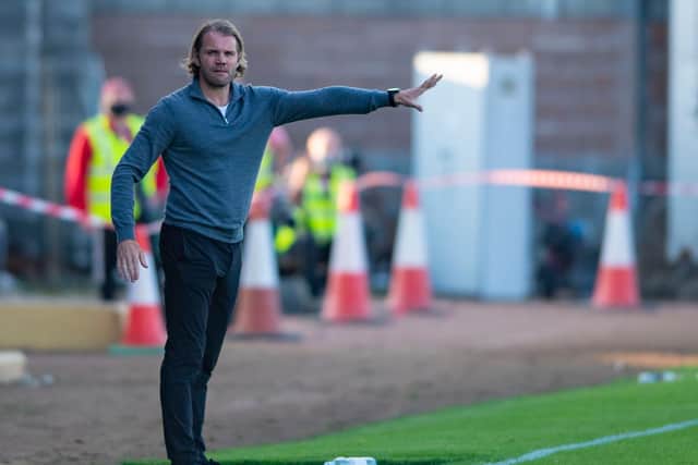 Robbie Neilson was happy with the win over Stirling. (Photo by Mark Scates / SNS Group)