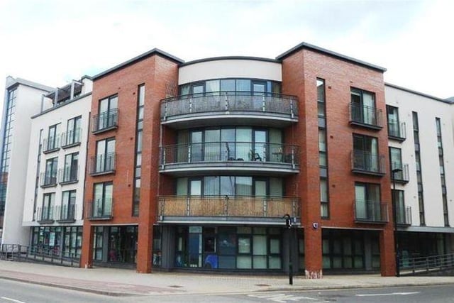 Alternatively, for Blades supporters here's a property close to Sheffield United's Bramall Lane stadium - a one-bedroom flat on Shoreham Street, on the market with a £57,500 asking price. (https://www.zoopla.co.uk/for-sale/details/55076393)