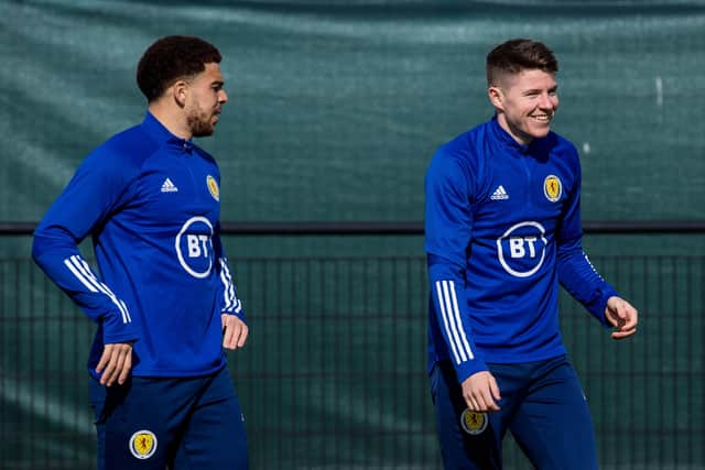 Scotland newcomers Che Adams and Kevin Nisbet during a training session. Photo by Ross Parker / SNS Group
