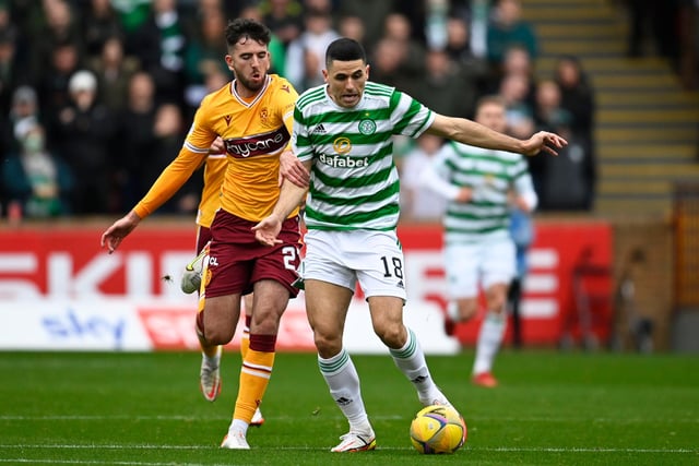 Ex-Celtic star Frank McAvennie has queried why Tom Rogic wasn’t playing more last season. The Australian midfielder has been one of the club’s best performing stars this campaign under fellow Aussie Ange Postecoglou. McAvennie said: “I’m delighted for him because the fitter he gets, the better he is. I have said many times about how good Rogic is on his day.” (Football Insider)
