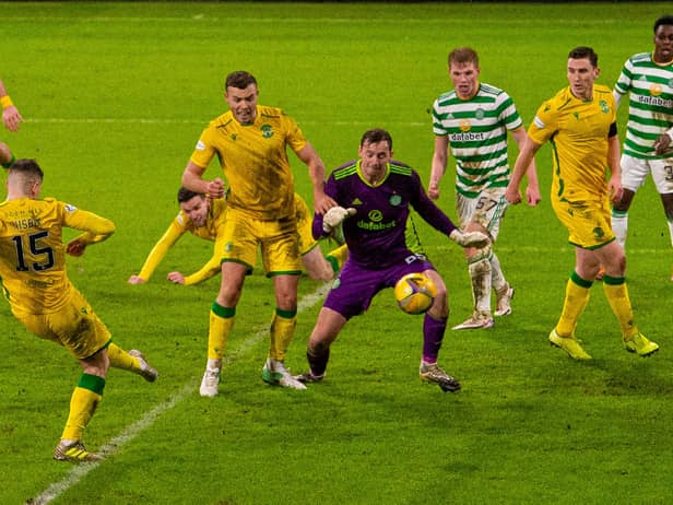 Kevin Nisbet scores to secure Hibs the draw in their league match against Celtic. Photo by Ross MacDonald / SNS Group
