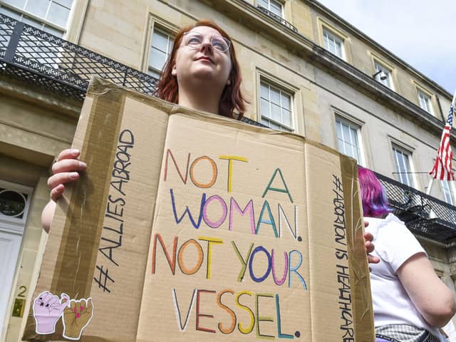 Protesters outside US Consulate in Edinburgh after the overturning of Roe V Wade (Photo: Lisa Ferguson).