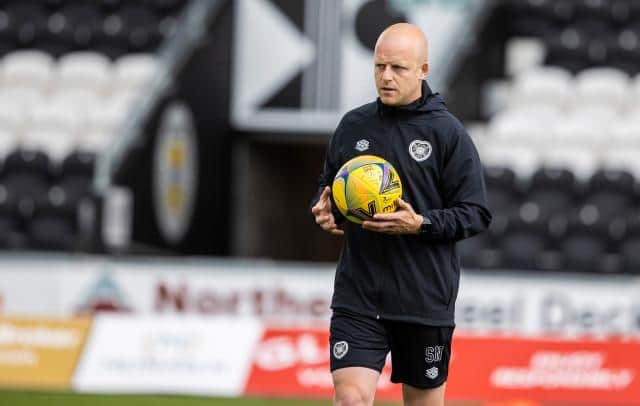 Hearts coach Steven Naismith says he is happy to bide his time over a move into management. The former Scotland, Rangers and Kilmarnock forward was linked with the St Mirren manager's job and admitted he has spoken to clubs about roles in the past (Edinburgh Evening News)