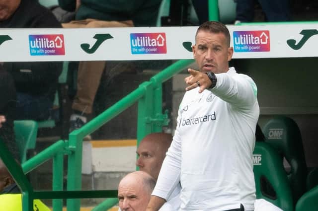 Adam Owen gives directions during Hibs' 1-0 victory over Kilmarnock