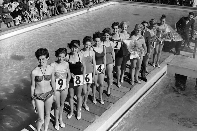 Competitors at the Dispatch Aqua-show and Beauty Show contest at North Berwick Pool in August 1962.